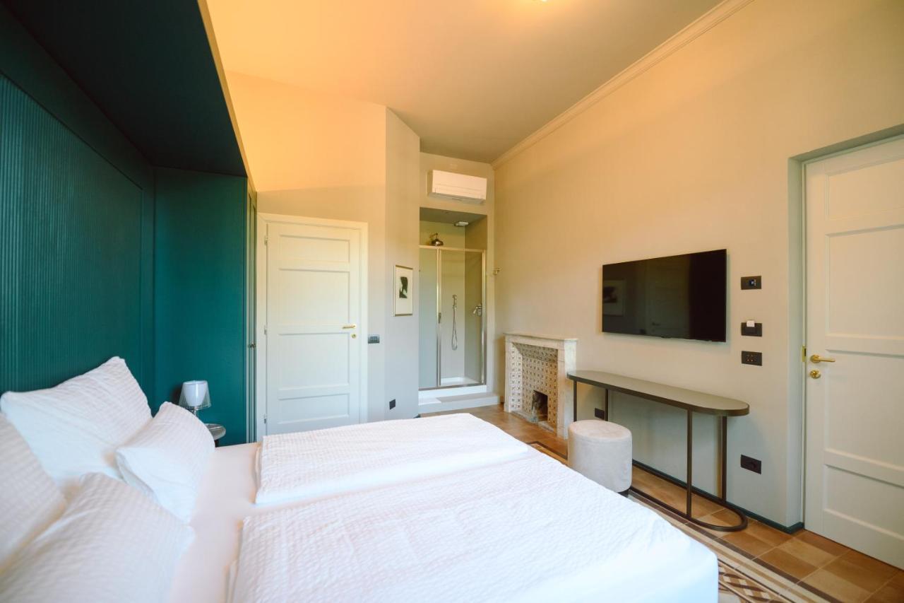 Palazzo Froussard B&B And Living Lucca Exterior photo