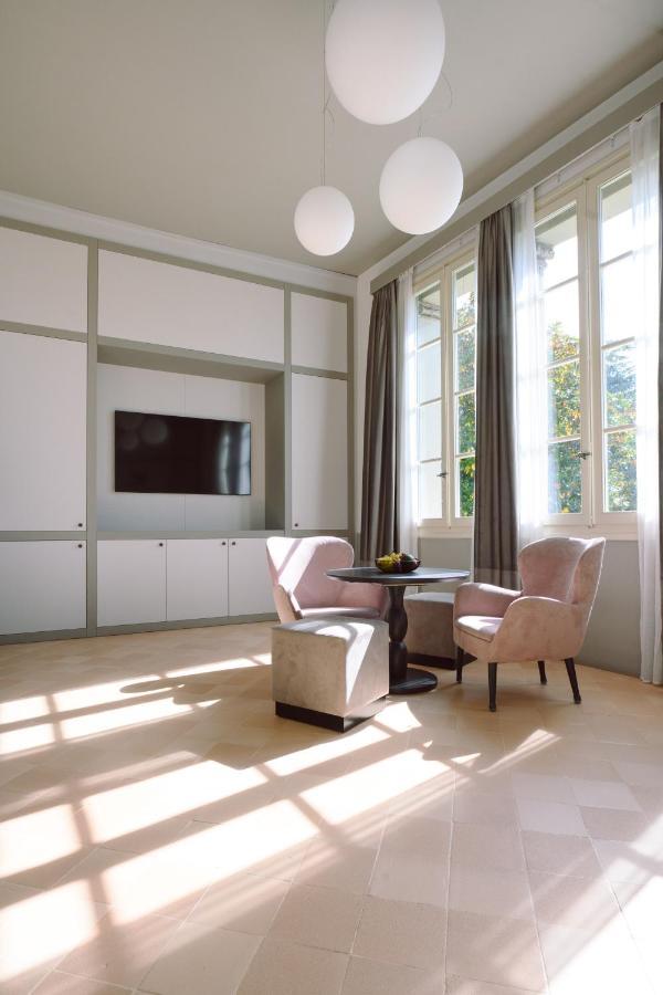 Palazzo Froussard B&B And Living Lucca Exterior photo